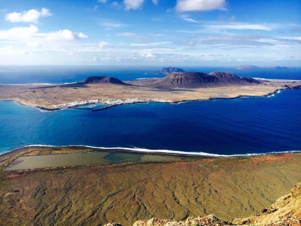 Paisaje Lunar Tinajo Exteriör bild